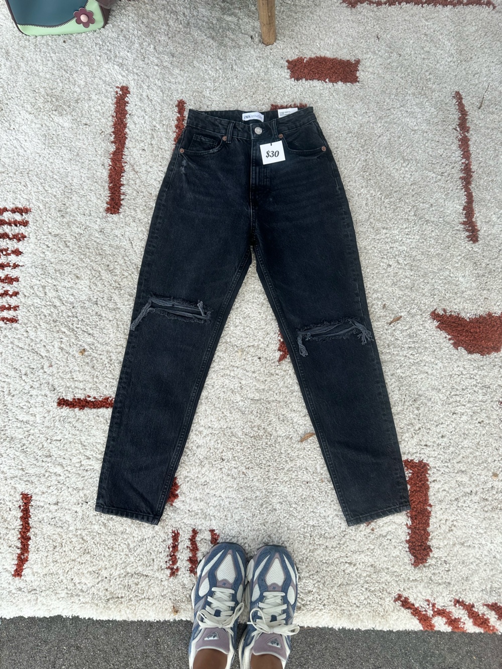 Zara Black Distressed Jeans size 34